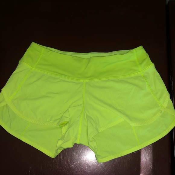 NWOT rare lululemon neon yellow speed ups size 2